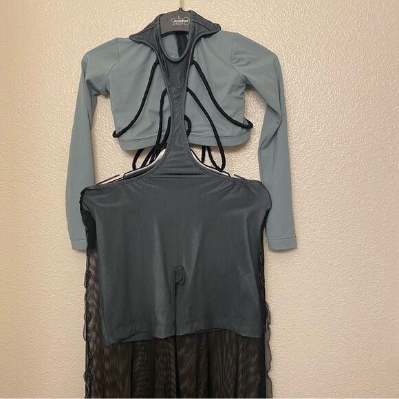 Tenth House 2 Die 4 Dance Leotard costume AUSPICIOUS
TD24437 LC-large child - Picture 2 of 13